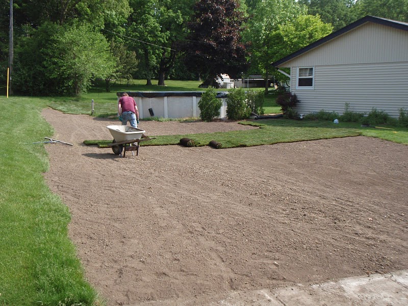 With sod you can go from no lawn to a great lawn in a matter of hours. - Bob's Grading Muskego